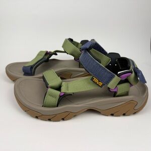 Teva Terra Fi 5 Women Universal Hiking Sandal Color Iguana Size 7 women